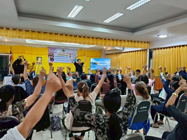 โครงการดำเนินพัฒนาคุณภาพชีวิตเพื่อผู้สูงอายุ ประจำปีงบประมาณ 2568 กิจกรรมครั้งที่ 5 การส่งเสริมสุขภาพและป้องกันการเจ็บป่วยและดูแลตนเองเบื้องต้น (โรคติดต่อและโรคระบาด พร้อมกิจกรรมสันทนาการ)